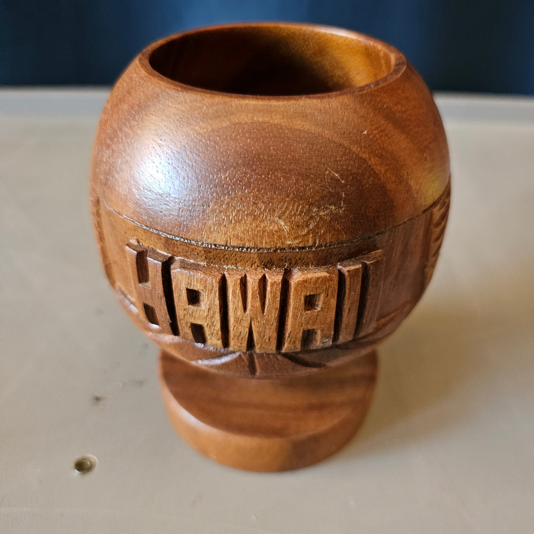 Vintage Monkey Pod Tourist Hawaii Cup Vase