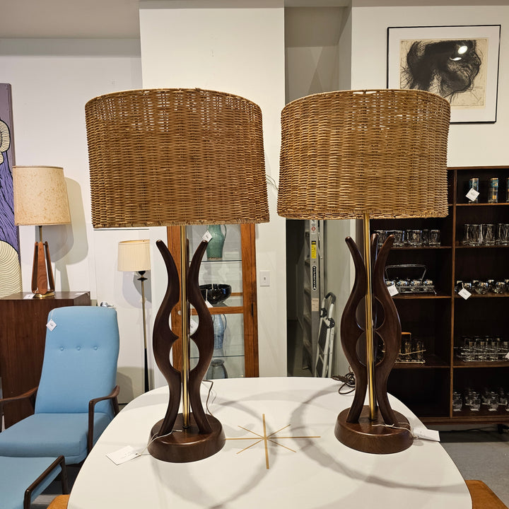 Modeline Table Lamp