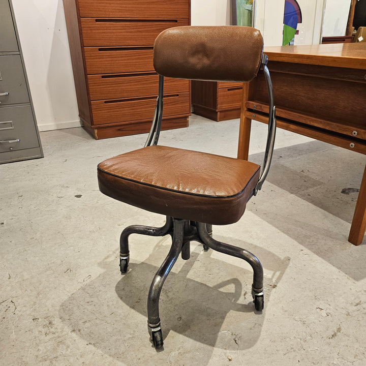 Industrial Do / More Swivel Task Chair (Brown)