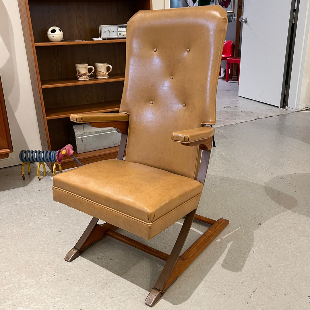 Lazy D Rocking Chair in Tan Vinyl