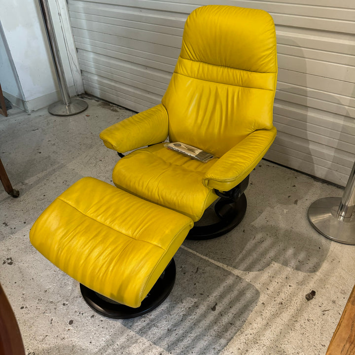 Yellow Ekorness Stressless Lounge Chair & Ottoman