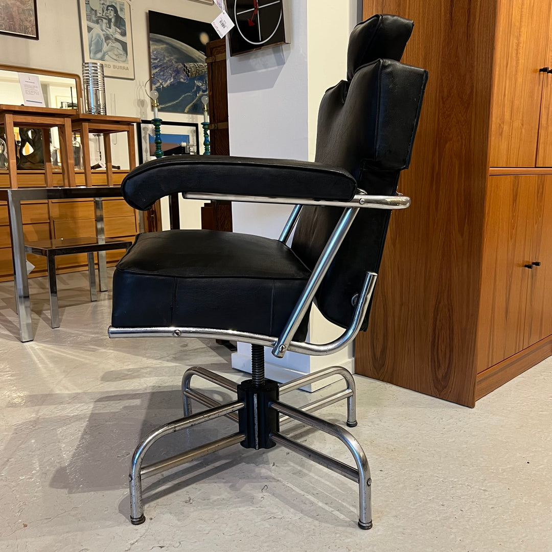 Amazing 1930s Deco Chrome/Black Vinyl Barber Chair