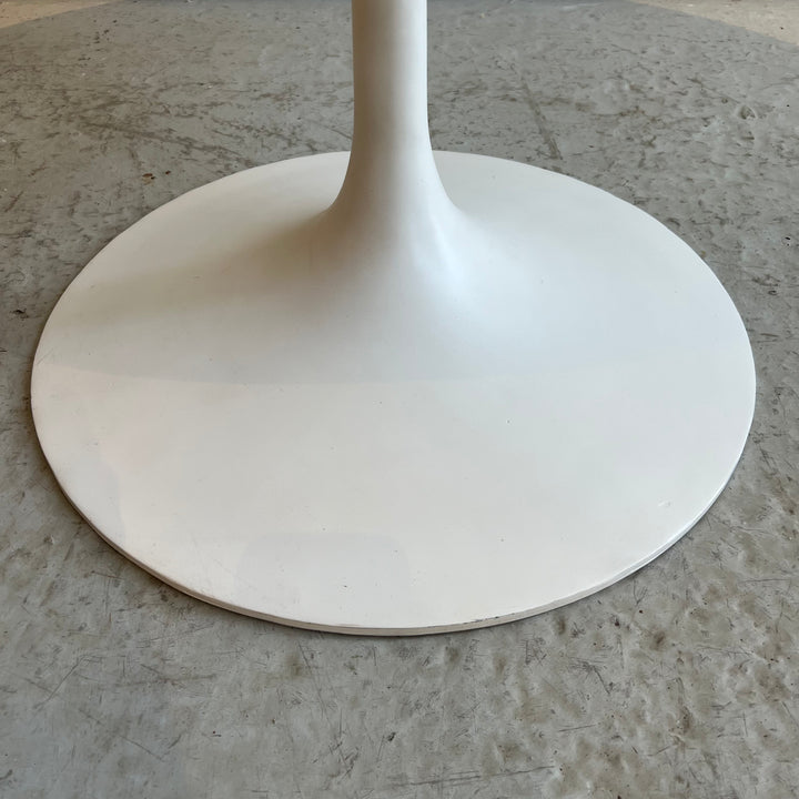 42” Round Original Knoll Saarinen Dining Table