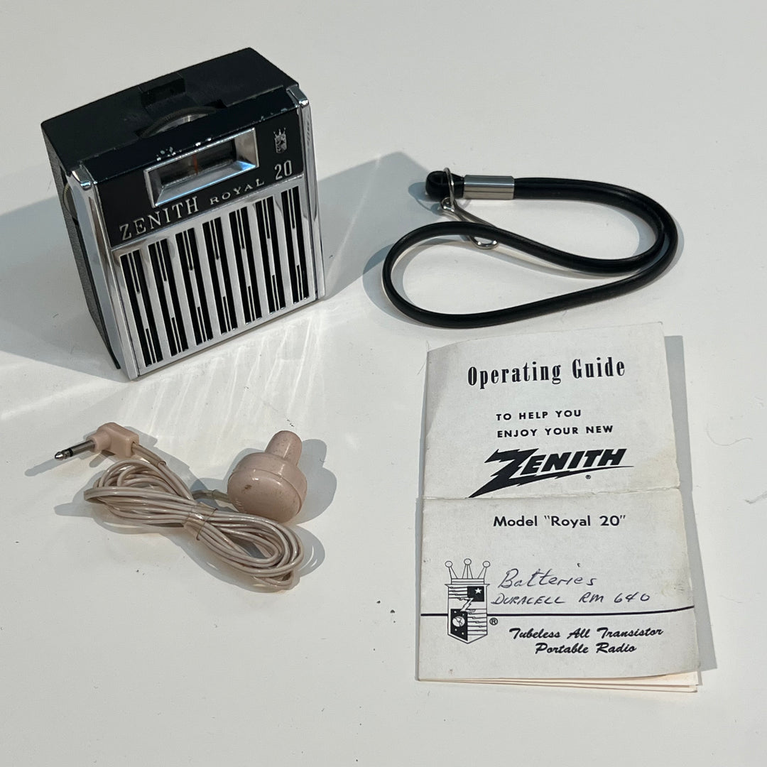 Zenith Royal 20 Portable Transistor AM Radio