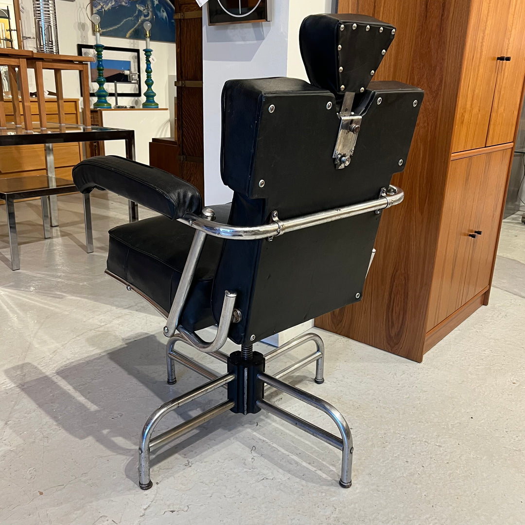 Amazing 1930s Deco Chrome/Black Vinyl Barber Chair