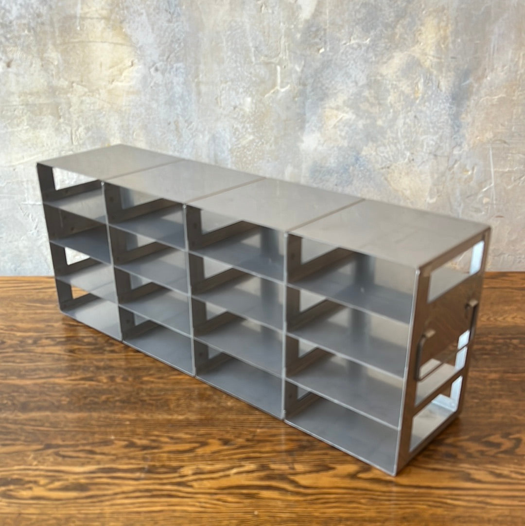 Stainless 16-slot Autoclave Rack CD Holder